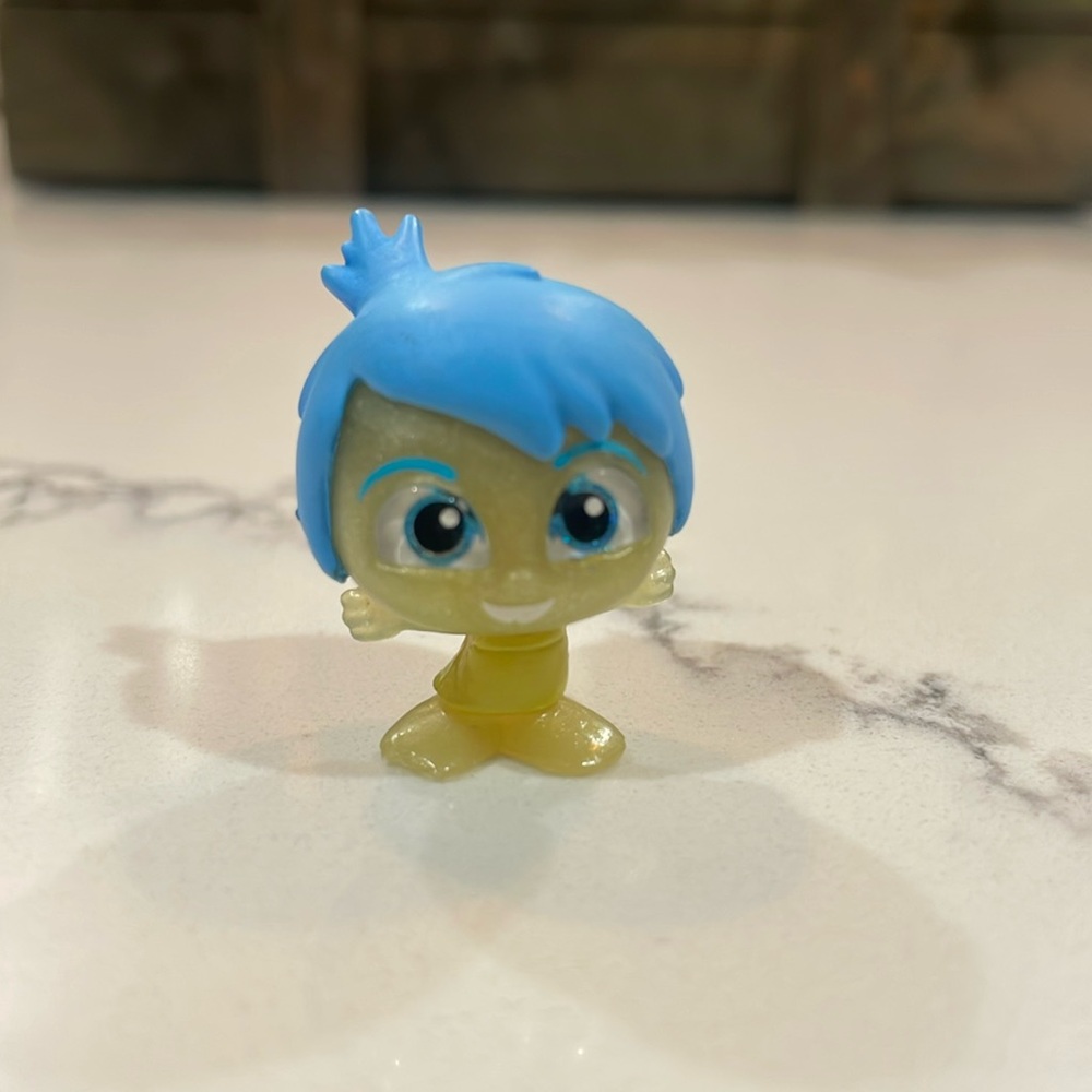 Disney Doorables series 7 Joy